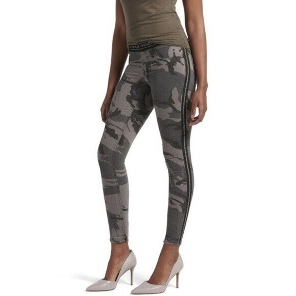 Kendall & Kylie Pants - Kendall + Kylie Women's Camo Denim Leggings Medium